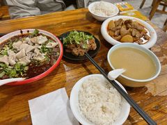 -朱大嘴肥肠血旺(福字街店)