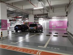 -龙湖虹桥天街-停车场