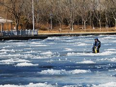 -红栌温泉山庄生态美食餐厅