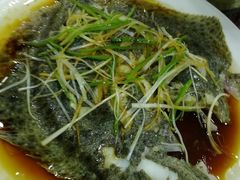 -叶存利海鲜大馅饺子(东戴河止锚湾店)