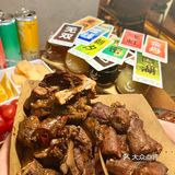 花园道这家酒馆每周三半价！还有这好事！
