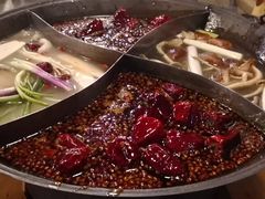 -白乐天毛肚火锅馆(南滨路店)