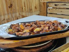 -老东镇啤酒屋海鲜加工·蒸汽海鲜·海鲜烧烤(台东店)