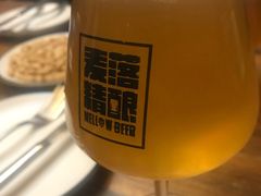 -麦落精酿啤酒餐吧(先农大院店)
