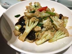-江城小馆陕南妈妈菜·全球旅行餐厅(钟楼店)