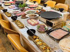 -玩坞轰趴馆·户外团建聚会主题生日派对馆(世豪广场店)