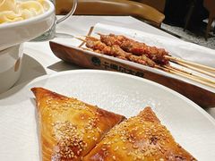 -清真·卡德尔大叔新疆主题餐厅(龙汇路店)