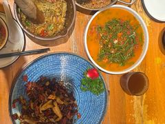 -老滇山寨•云南特色菜•地方菜•民族风情歌舞表演(金碧店)