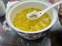 -笑来喜馄饨小笼工坊(通扬路店)