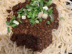 -牛吃草牛杂面(天一店)