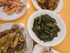 -鹏城人家海鲜酒家·23年老字号(较场尾店)