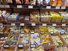 -来伊份(星湖街店)