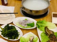 鲜牛展-吉友粥底火锅(方斜路店)