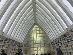 -钟书阁(松江泰晤士小镇店)