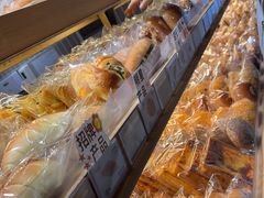 -小飞象面包公社(珠江路金鹰店)