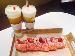 -奈雪的茶(湖滨银泰in77C区PRO店)