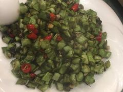 -唐师傅湘西名菜馆(武陵路店)
