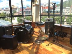 -乌鸦酒吧咖啡厅 THE RAVEN BAR&CAFE