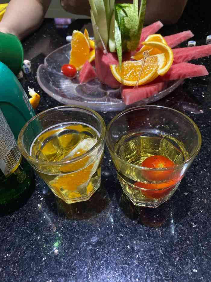 酷麦量贩ktv-"位置还不错,团购的下午场,还有免费的小吃.