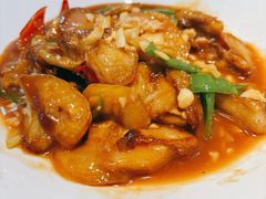 -红东阁东北菜烤肉酒馆(CROSS万象汇店)
