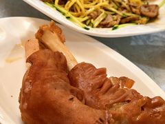 -汗腾格里·风味餐厅(新疆驻京办店)