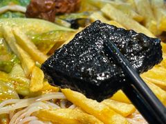 -在巷子里的烤肉店·螺蛳粉烤鱼·牛蛙(和美城店)