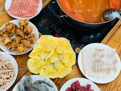 -苗伯妈酸汤火锅