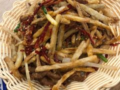 -江城燕子大排档(江汉路步行街店)