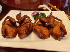 烤乳鸽-雅侃酒店(琼花大厦店)
