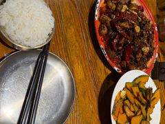 -柴窝堡22号辣子鸡·传承新疆菜