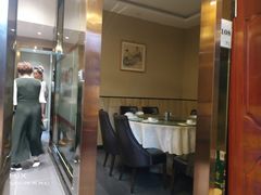 -九转小磨·非遗东北菜(群力店)