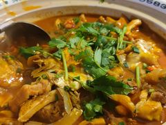 -魏铭鱼头捞饭(晋阳路店)