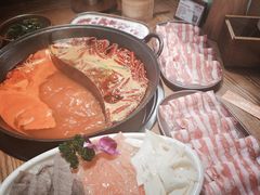 -巴卤社老火锅(财富店)