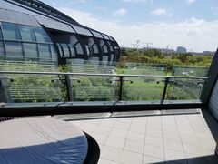 -上海滴水湖皇冠假日酒店
