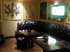 -环球梦主题KTV(曲阳生活购物中心店)