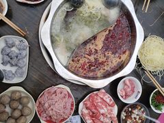 -储奇门鳝鱼火锅(总店)