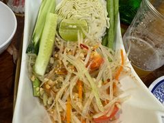 -Dang restaurant (patong phuket)