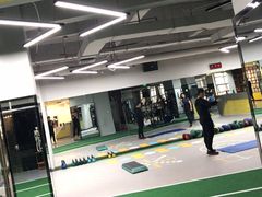-CXFIT 陈徐健身工作室(凯旋店)
