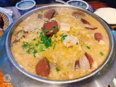 杀猪菜-95号酱骨·一块豆腐(展春园西路店)