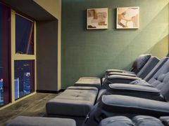 -得闲·高空SPA(东盟店)