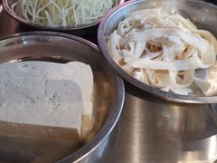 -憨铁匠老火锅(龙岗万科里店)