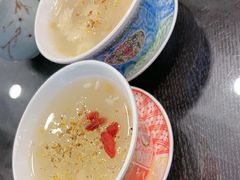 -裕兴记·蟹黄面馆养育巷精选店面馆