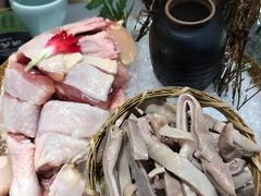 -洪氏嗨捞·猪肚鸡火锅(阳光天地店)