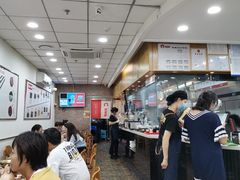 -南城香·饭香串香馄饨香(青年路店)