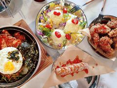 泡菜五花肉拌饭-京尚道韩式美食屋(海甸岛店)