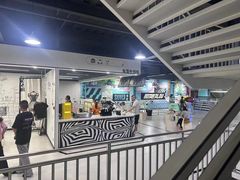 -极限PLAY运动娱乐新世界·团建派对潮玩休闲馆·室内蹦极高空游乐园