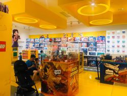 -乐高授权专卖店(浦东嘉里城店)