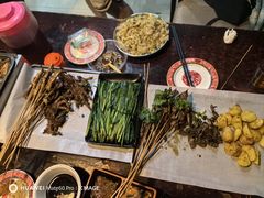 -云南建水鸡脚王烧烤(商贸路店)