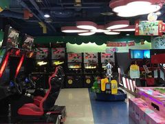 -爱玩嘉年华(成都北城天街店)