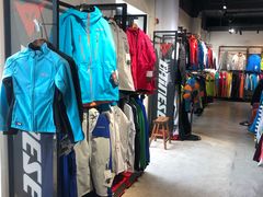 -4+2肆加贰雪具库(上庄店)